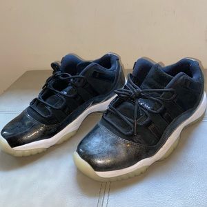 Jordan 11 Retro Low Barons